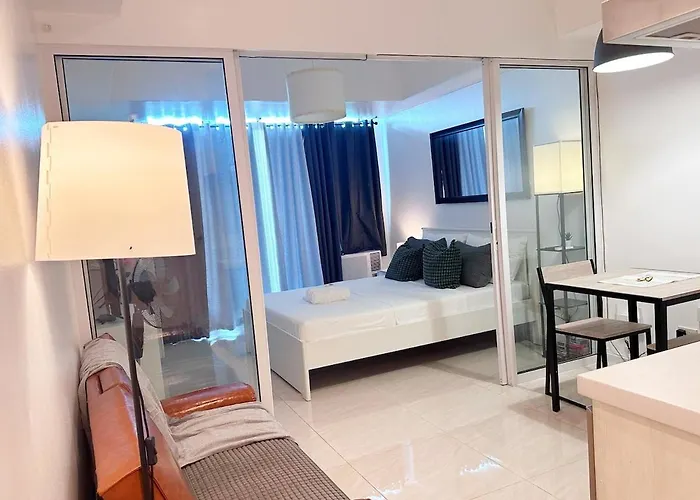 1br Condotel In Azure Urban Near Naia #tro5 Manila
